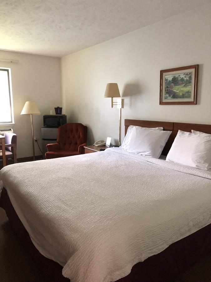 Coronado Motel & Rv Park Lindsborg Eksteriør billede